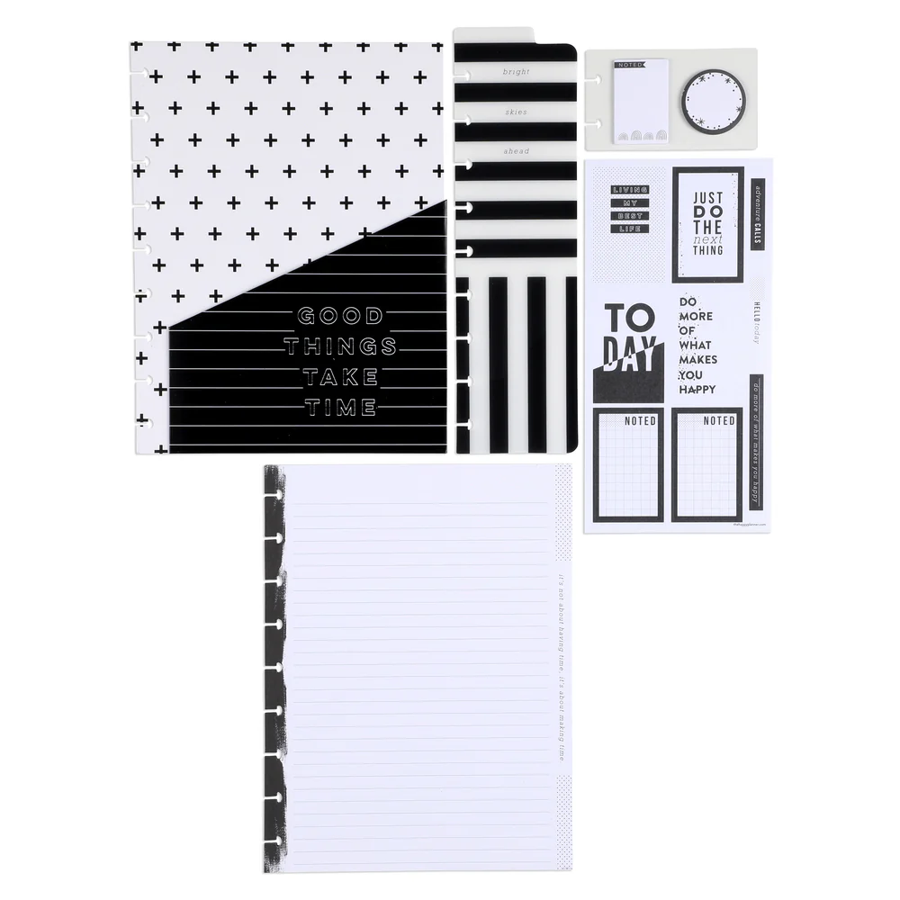 Black & White Classic Accessory Pack - Image 2
